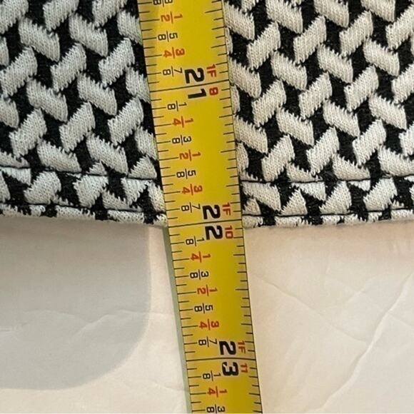 Calvin Klein Black White‎ Basketweave Coastal Grandma Ruffle Jacket NWOT Size 4P - Picture 11 of 11